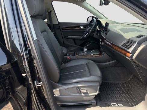 Used 2019 Audi Q5 2.0T Premium AWD/4WD image 26