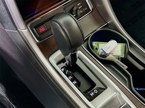 Used 2019 Subaru Ascent Touring w/ Popular Package #2 image 16