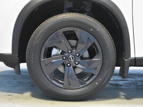 New 2026 Nissan Rogue SV w/ Cold Weather Package FWD image 21
