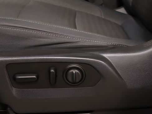 Used 2019 Chevrolet Silverado 1500 LT Trail Boss AWD/4WD image 20