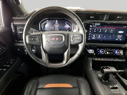 Certified 2024 GMC Sierra 1500 AT4 w/ AT4 Premium Package AWD/4WD image 6