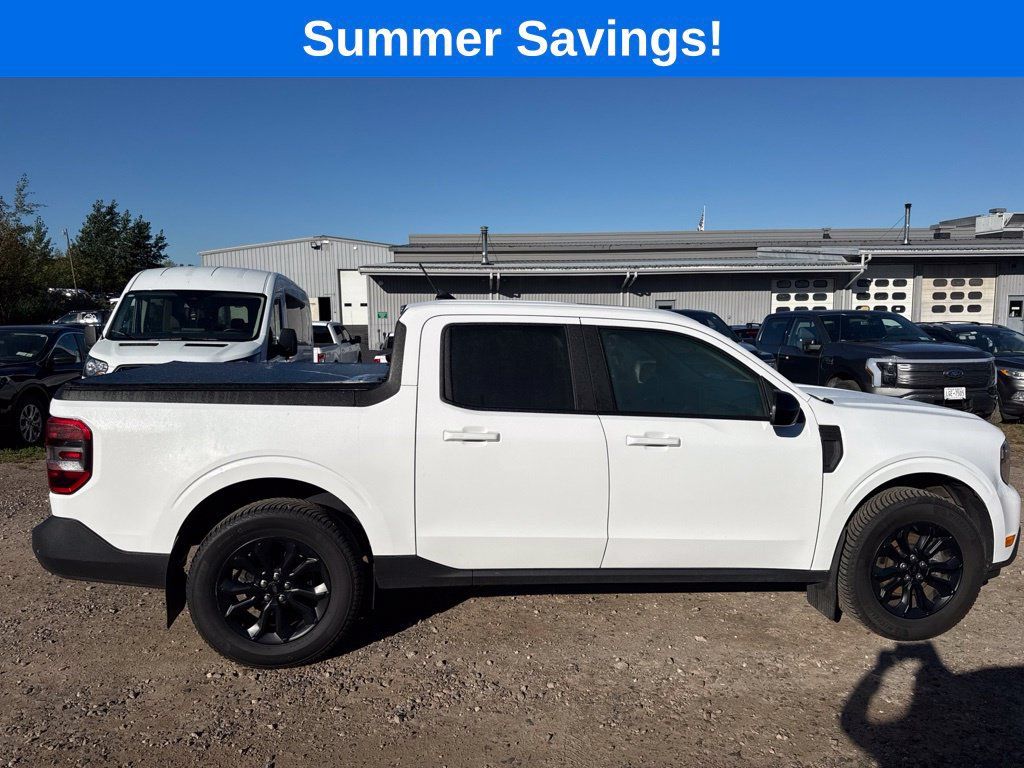 Used 2024 Ford Maverick Lariat w/ Black Appearance Package AWD/4WD image 8