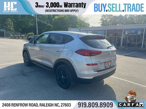Used 2021 Hyundai Tucson SE w/ Cargo Package image 2
