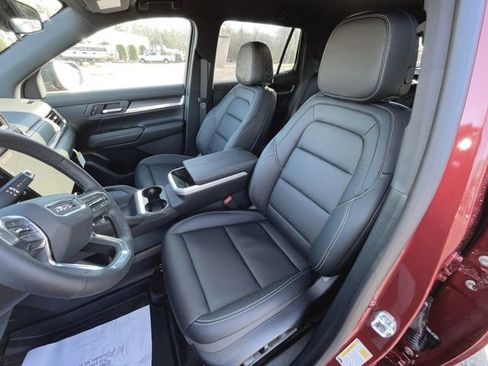 New 2026 GMC Terrain Elevation w/ Elevation Premium Package image 19