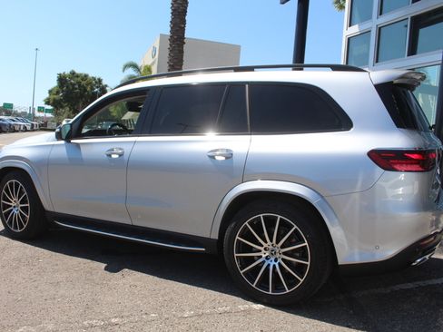 Used 2026 Mercedes-Benz GLS 450 GLS 450 image 4