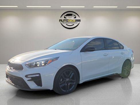 Used 2021 Kia Forte GT-Line image 3