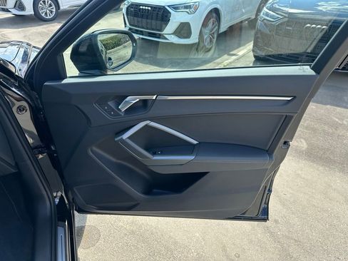 New 2025 Audi Q3 2.0T Premium image 26