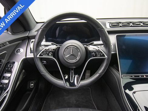 Used 2023 Mercedes-Benz S 500 4MATIC image 11