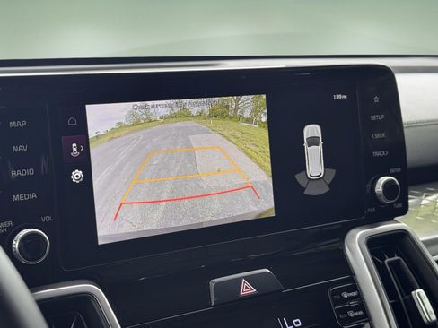 Used 2023 Kia Sorento S w/ Panoramic Sunroof Package FWD image 15