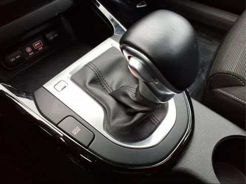 Used 2019 Kia Forte S w/ S Premium Package image 23