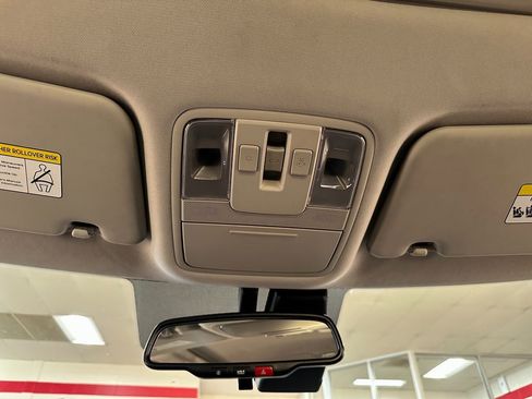 Used 2023 Kia Soul EX image 30