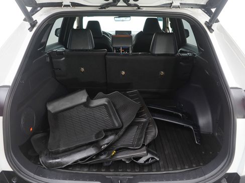 Used 2020 Toyota RAV4 XSE image 9