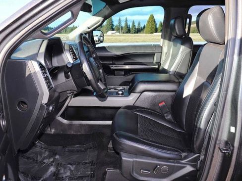 Certified 2019 Ford Expedition XLT w/ Equipment Group 201A image 14