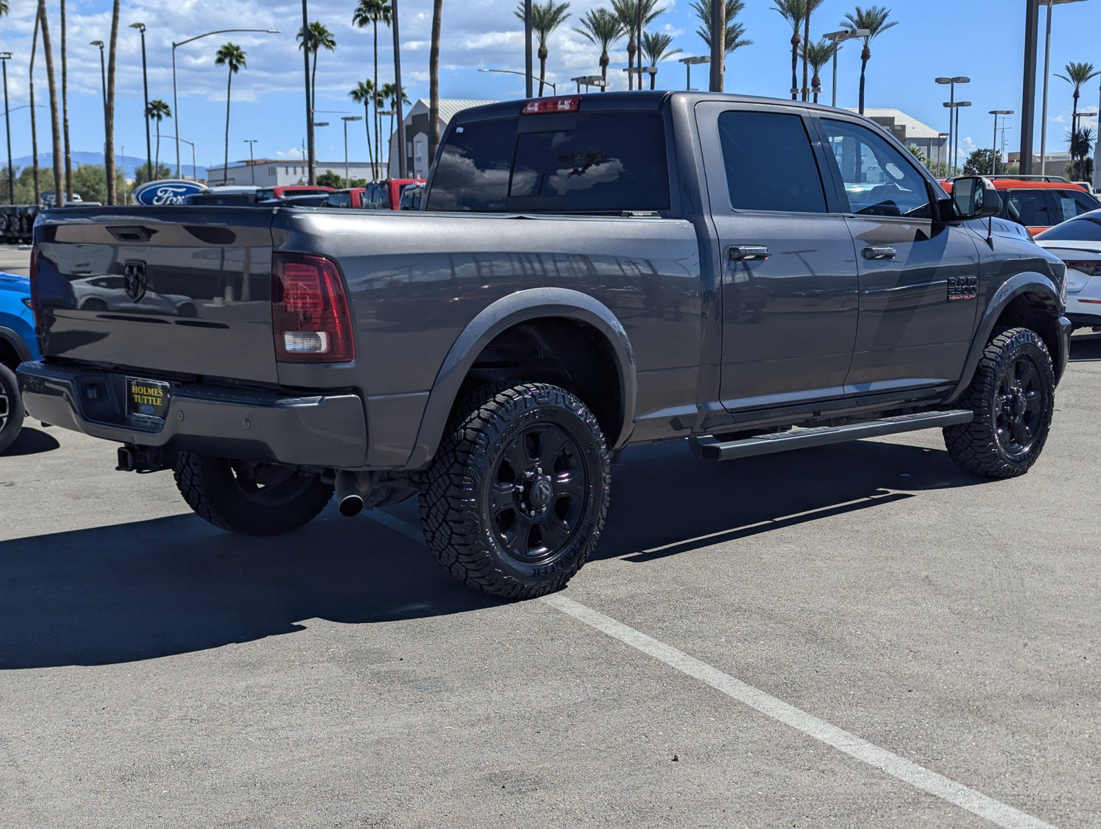 Used 2018 RAM 2500 Laramie w/ Sport Appearance Group AWD/4WD image 2
