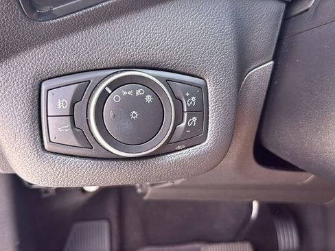 Used 2017 Ford Escape SE w/ SE Leather Comfort Package AWD/4WD image 39