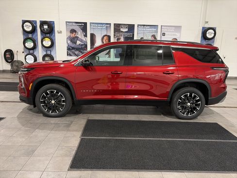 New 2026 Chevrolet Traverse LT w/ Sun and Wheel Package image 8