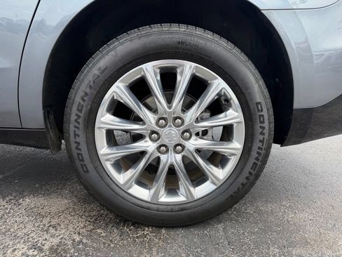 Used 2020 Buick Enclave Premium w/ Surround and Sites Package FWD image 10