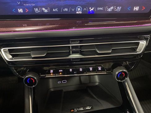 Certified 2024 Chevrolet Traverse RS w/ LPO, Floor Liner Package image 48