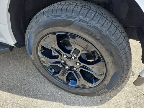Used 2022 Ford F150 XLT w/ Equipment Group 302A High AWD/4WD image 4