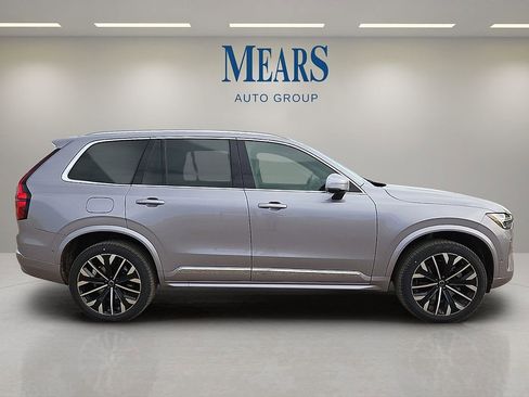 New 2026 Volvo XC90 B6 Plus w/ Protection Package Premier image 6