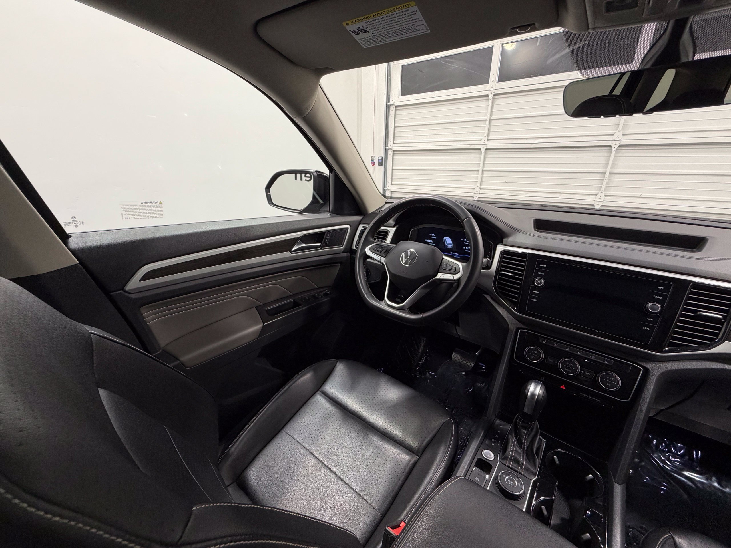 Used 2022 Volkswagen Atlas SE w/ Panoramic Sunroof Package AWD/4WD image 36