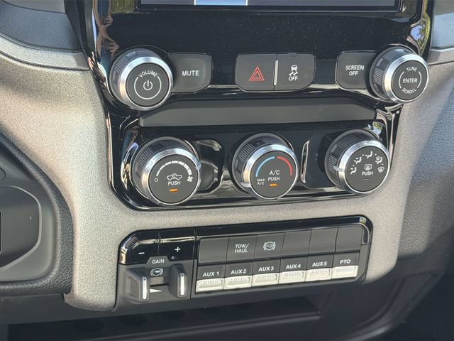 New 2026 RAM 5500 Tradesman w/ Chrome Appearance Group AWD/4WD image 27