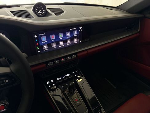 New 2026 Porsche 911 Carrera 4S image 17