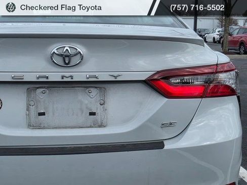 Used 2023 Toyota Camry SE w/ Cold Weather Package image 7