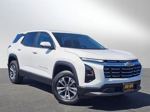 New 2026 Chevrolet Equinox LT w/ Safety and Technology Package image 33