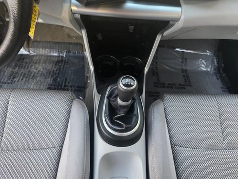 Used 2011 Honda CR-Z image 33