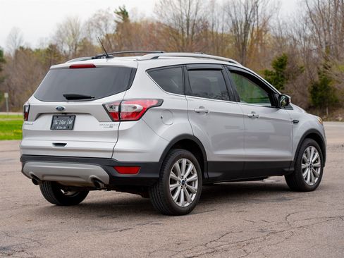 Used 2017 Ford Escape Titanium AWD/4WD image 5