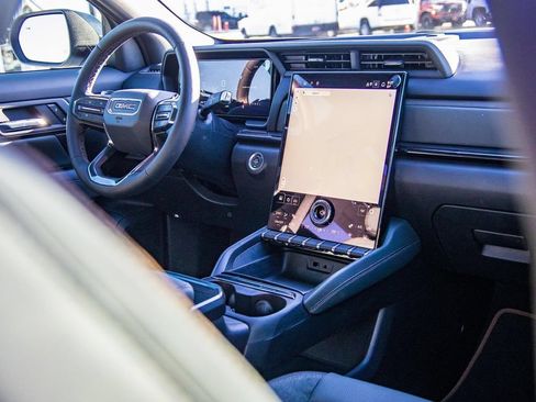 New 2026 GMC Terrain AT4 AWD/4WD image 72