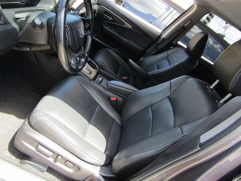 Used 2021 Honda Pilot Special Edition image 11