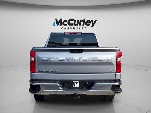 Used 2023 Chevrolet Silverado 1500 LT w/ LPO, Dark Essentials Package AWD/4WD image 6