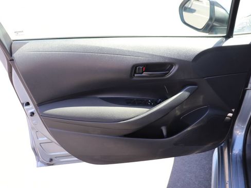 Used 2024 Toyota Corolla LE FWD image 10