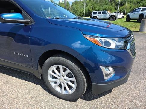Used 2020 Chevrolet Equinox LT w/ Driver Convenience Package AWD/4WD image 25