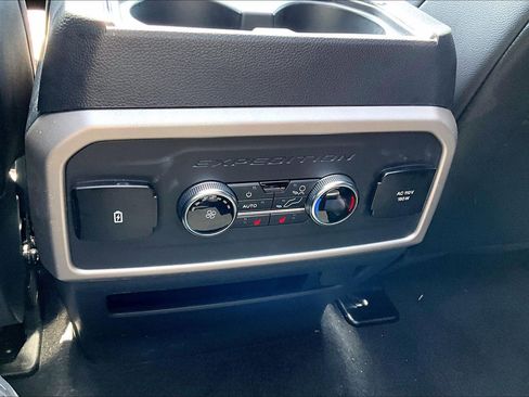 Used 2024 Ford Expedition Max Limited AWD/4WD image 40