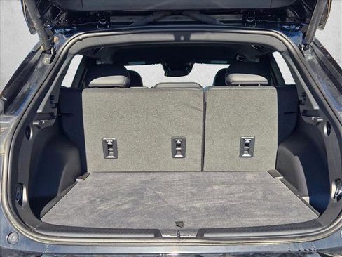 New 2024 Chevrolet Equinox EV RS image 9