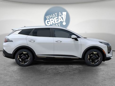 New 2026 Kia Sportage EX image 7