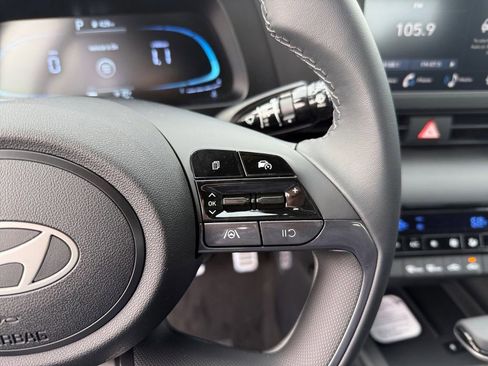 New 2026 Hyundai Elantra Sport FWD image 21