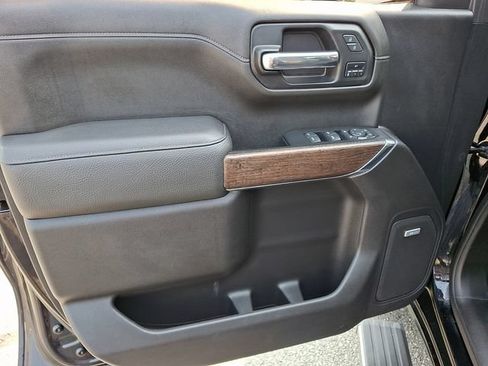 Used 2021 GMC Sierra 1500 Denali w/ Denali Premium Package AWD/4WD image 9