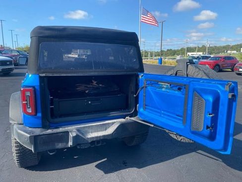 Used 2023 Ford Bronco Wildtrak AWD/4WD image 5