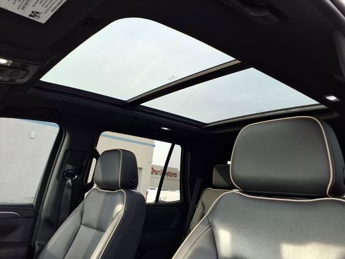 Used 2022 GMC Yukon SLT image 25