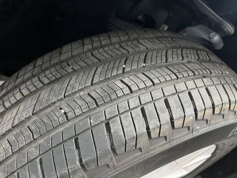 Used 2022 Jeep Grand Cherokee L Limited image 40