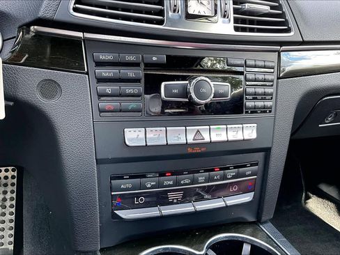 Used 2014 Mercedes-Benz E 350 Cabriolet image 34