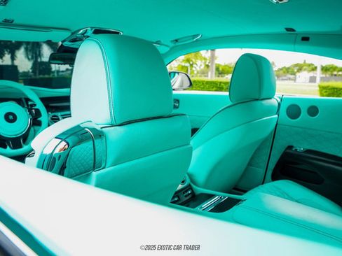 Used 2017 Rolls-Royce Wraith image 45