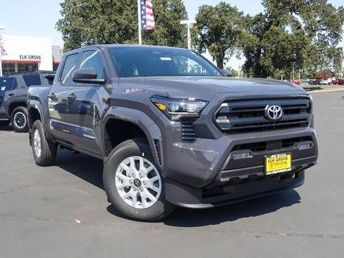 New 2025 Toyota Tacoma SR5 image 3