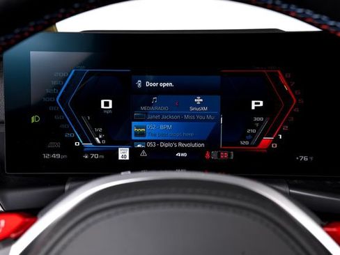 Used 2026 BMW M4 xDrive Competition w/ Executive Package AWD/4WD image 34