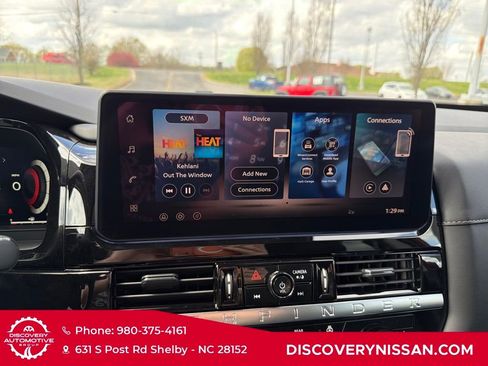 New 2026 Nissan Pathfinder SL w/ SL Premium Package AWD/4WD image 16