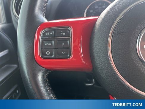 Used 2018 Jeep Wrangler Unlimited Sport image 26